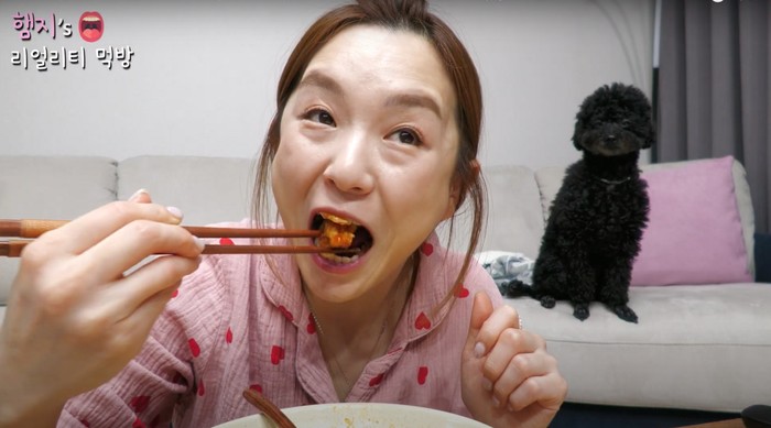 YouTuber Kehilangan 10 Ribu Subscriber Usai Akui Kimchi Bukan dari China