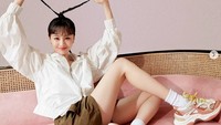 Zheng Shuang merupakan aktris Cina yang lahir pada 22 Agustus 1991. Dok. Instagram/zhengshuang91