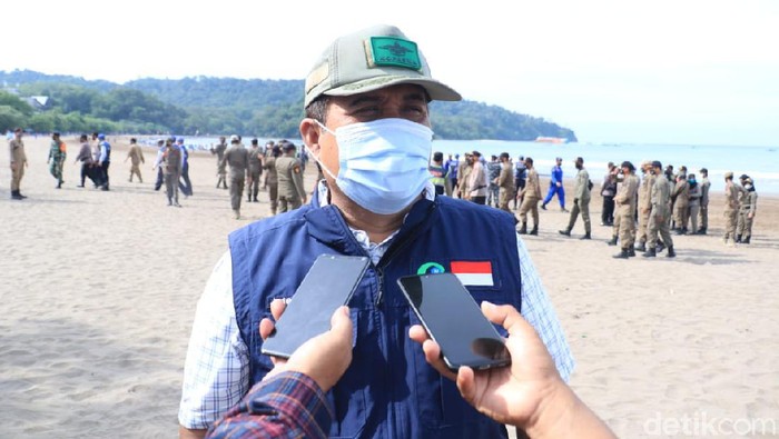 Bupati Pangandaran Jeje Wiradinata