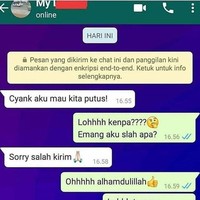 Udah deg-degan mau diputusin eh gataunya pacarnya salah chat. Eitts tapi tunggu dulu, kalau salah chat berarti si doi punya pacarnya nggak cuma satu dong? Foto: Instagram/@awreceh.id