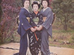 Foto Warna Tertua Rekam Keadaan Dunia Seabad Silam