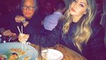 Momen Gigi Hadid saat Memasak di Dapur Mewahnya