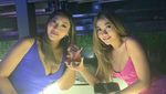 Pose Seksi Hani Putri Saat Nikmati Floating Breakfast dan Ngopi