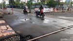 Lewat Perlintasan KA Ini, Motor Harus Dituntun