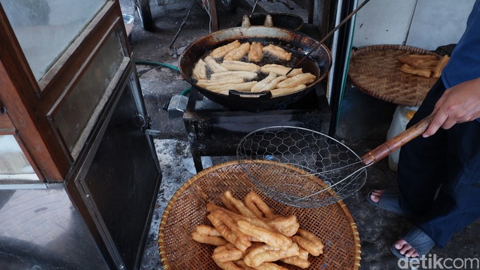 Tak Lagi Viral, Begini Penampakan Warung Odading Mang Sholeh