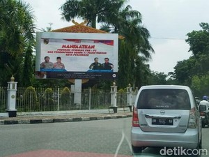 Walkot Pekanbaru Disomasi Gegara Videotron di Jalan Protokol, Ini Alasannya