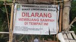 Potret Tumpukan Sampah Seluas Lapangan Bola di Pinggir JORR Bekasi