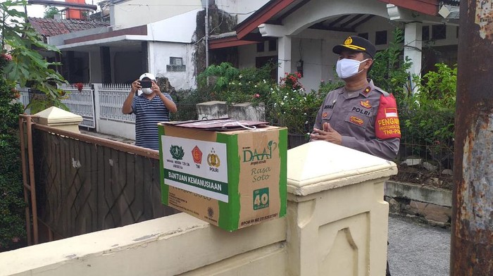 Sembako untuk pasien COVID-19 di Bekasi (Dok Istimewa)