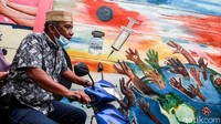 Jumlah pasien yang sembuh dari Corona hari ini sebanyak 9.912 orang. Secara kumulatif, ada 791.059 kasus kesembuhan di Indonesia.