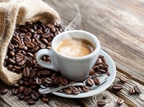 Asam Lambung Kambuh Gara-gara Minum Kopi? Ahli Gizi Ungkap Solusinya