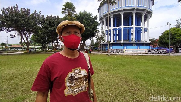 Pembangunan ini menggunakan tenaga pribumi dari Magelang kemidian konon ada dari Sulawesi. Perancangnya sendiri belum diketahui. (Eko Susanto/detikcom) Pembangunan ini menggunakan tenaga pribumi dari Magelang kemidian konon ada dari Sulawesi. Perancangnya sendiri belum diketahui. (Eko Susanto/detikcom)