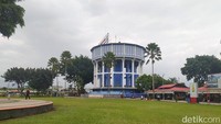 Bangunan menara air beserta pipanya merupakan peninggalan belanda, sehingga sekarang dilakukan perawatan secara berkala dengan sangat hari-hari. (Eko Susanto/detikcom)