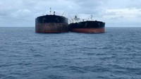 Kedua kapal asing ini akhirnya dibawa ke Batam untuk menjalani pemeriksaan lanjutan.