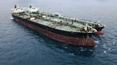 Bakamla Amankan 2 Kapal Tanker Asing di Perairan Pontianak
