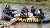 Setelah menempuh waktu berjam-jam, akhirnya tim Tim CT ARSA Foundation tiba di Kampung Sungai Pinang Baru, Kecamatan Sungai Tabuk, Kabupaten Banjar.