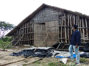 Melihat dari Dekat Rumah Kurcaci di Jalur Pantura Rembang