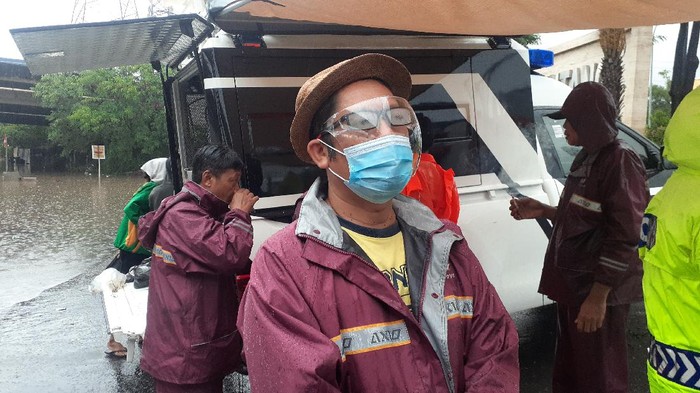 Kabid SDA Dinas BMSDA Kota Bekasi Zainal Abidin