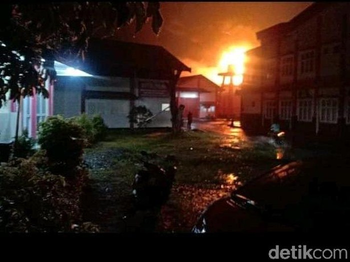 Kebakaran gudang di Purbalingga, Sabtu (24/1/2021).