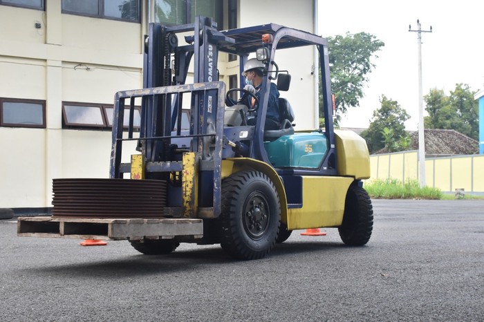 Lembaga Sertifikasi Profesi Pusat Pengembangan Sumber Daya Manusia Minyak dan Gas Bumi (LSP PPSDM Migas) Kementerian ESDM menggelar sertifikasi Operasi Pesawat Angkat (OPA).