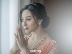 Cantiknya Margin Wieheerm Saat Dilamar Ali Syakieb, Intip 10 Potretnya