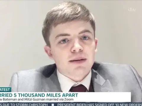 Pasangan menikah terpisah