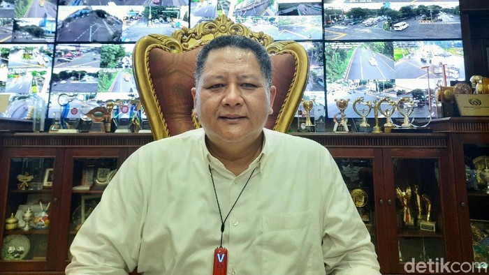 Plt Wali Kota Surabaya Whisnu Sakti Buana