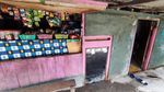 Rumah-rumah Ini Jadi Pendek Akibat Penurunan Muka Tanah