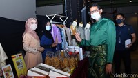 Sandiaga  tidak ingin para pelaku usaha diam diri dan meminta membuat ide yang bagus meski pandemi masih terjadi.