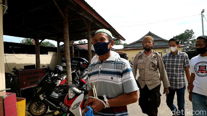 Andi Sose (48) pelaku penikaman anggota BPD desa di Bone Sulsel (Zulkipli/detikcom).