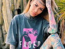 Penampilan Wanita yang Tato 95% Tubuhnya, Termasuk Ketiak dan Area Intim