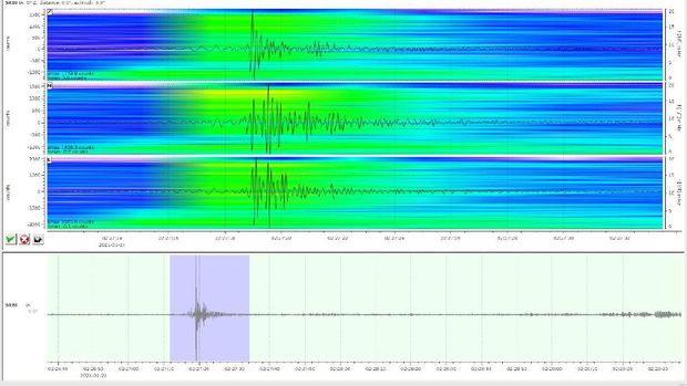 Dentuman yang terjadi di Buleleng tercatat seismograf BMKG Bali dalam skala magnitudo 1,1 (dok PGR III BMKG Bali)