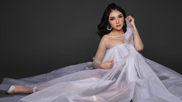 Diora Dior