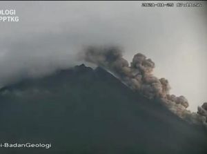 Merapi Kembali Semburkan Awan Panas Pagi Ini, Total 15 Kali Sejak Semalam