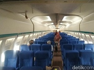 Di Ciamis, Semua Bisa Naik dan Makan di Pesawat