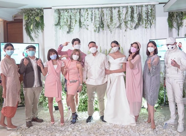 Keduanya sempat menggelar acara lamaran meriah pada 26 Januari 2021. Foto: Instagram/@@kalinaocktaranny