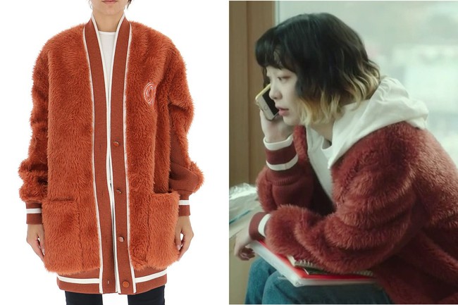 Salah satu pemain drakor paling fashionable di 2020 adalah Kim Da Mi. Dia memerankan sosok Jo Yi Seo dari drakor Itaewon Class. Karakter Jo Yi Seo adalah seorang influencer media sosial yang baru pindah dari New York kemudian memilih bekerja di kafe Dan Bam. Maka tak heran, ia sangat peduli dengan penampilan dan kerap mengenakan brand ternama. Salah satu outfit-nya yang mencolok adalah cardigan merah berbahan bulu dari Off White seharga Rp 21,9 juta. Foto: Dok. Off White, Netflix