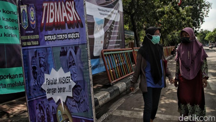 Dua Minggu PPKM, Ini Laporan Dampaknya pada Kasus COVID-19 di RI