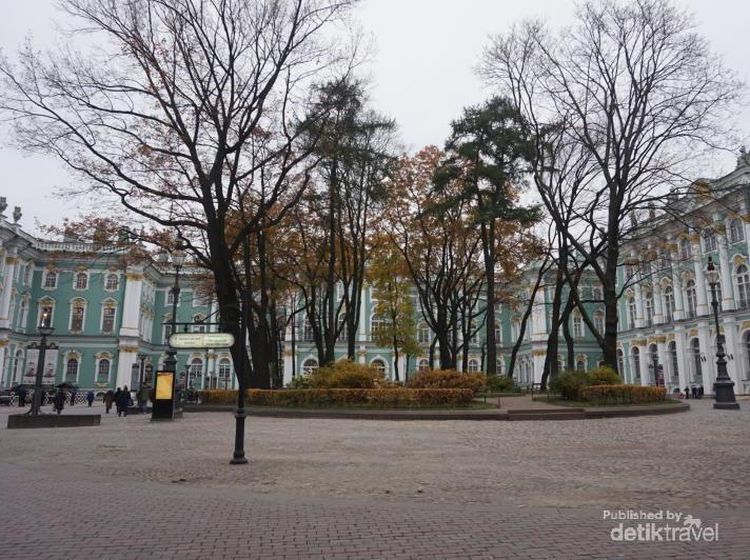 Begitu Megah, Istana Rusia di St Petersburg Ini Punya 1.500 Kamar