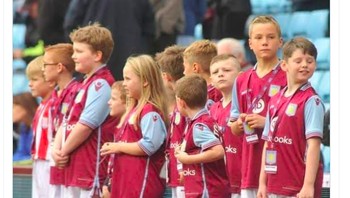 Kemenangan terakhir Liverpool adalah melawan tim anak-anak. Foto: istimewa