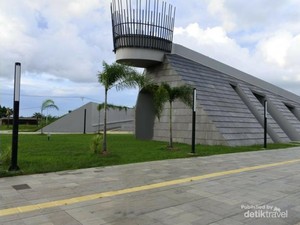 Monumen Kapsul Waktu Merauke, Markas Avengers dan Harapan 70 Tahun ke Depan