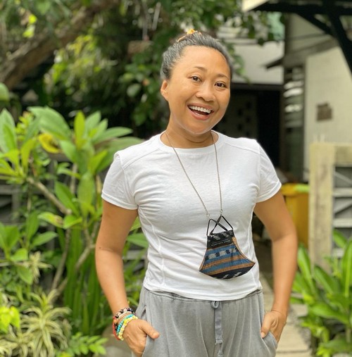 Politisi dan desainer asal Bali.