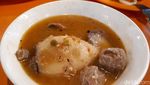 Mantul! Bakso Cumi Gajah yang Viral dengan Kuah Saus Padang