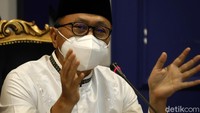 Diskusi tersebut tampak dihadiri oleh  Ketua Umum Partai Amanat Nasional (PAN) Zulkifli Hasan. Diskusi tersebut tampak dihadiri oleh  Ketua Umum Partai Amanat Nasional (PAN) Zulkifli Hasan.