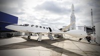 Alice pertama kali tampil di ajang Paris Air Show tahun 2019. Pesawat listrik ini rencananya akan terbang perdana tahun ini (2021) dan dijual ke pasar mulai 2022. Foto: Eviation