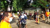 Kasat Reskrim Polrestabes Semarang AKBP Indra Mardiana menjelaskan ada 30 adegan yang disaksikan oleh berbagai pihak terkait termasuk pengacara. Ia menjelaskan dari ada kecocokan antara pengakuan saksi maupun pelaku.