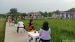 Foto: Resto Natural, Benar-benar Berada di Tengah Sawah