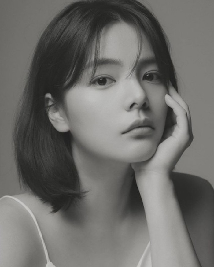 song yoo jung song yoo jung
