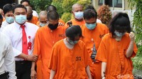 Syiva tampak memakai baju oranye dengan nomor 37 (Angga Riza/detikcom).
