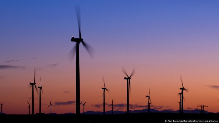 Untuk Pertama Kalinya Penggunaan Energi Terbarukan di Eropa Salip Energi Fosil
