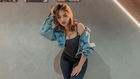 Gimana menurut kamu penampilan Diora Dior? (Foto: dok. Instagram @azhara989)